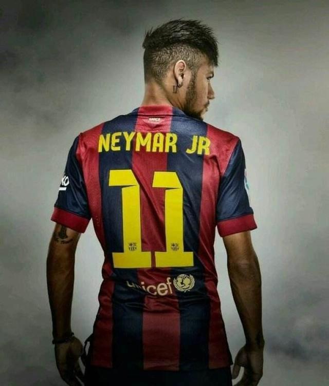 还在进攻端 还在进攻端